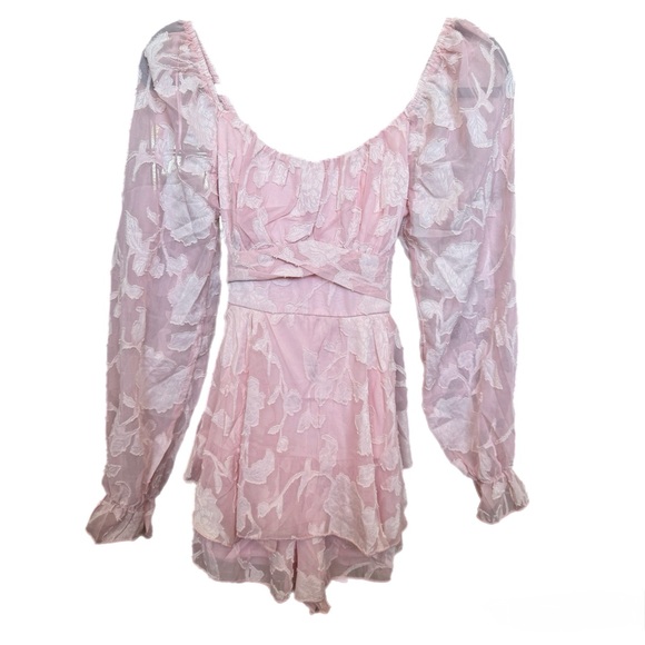 ❤️ Valentine’s Day Pink Floral Ruffle Cottagecore Romper Size Small NWT - Picture 2 of 9